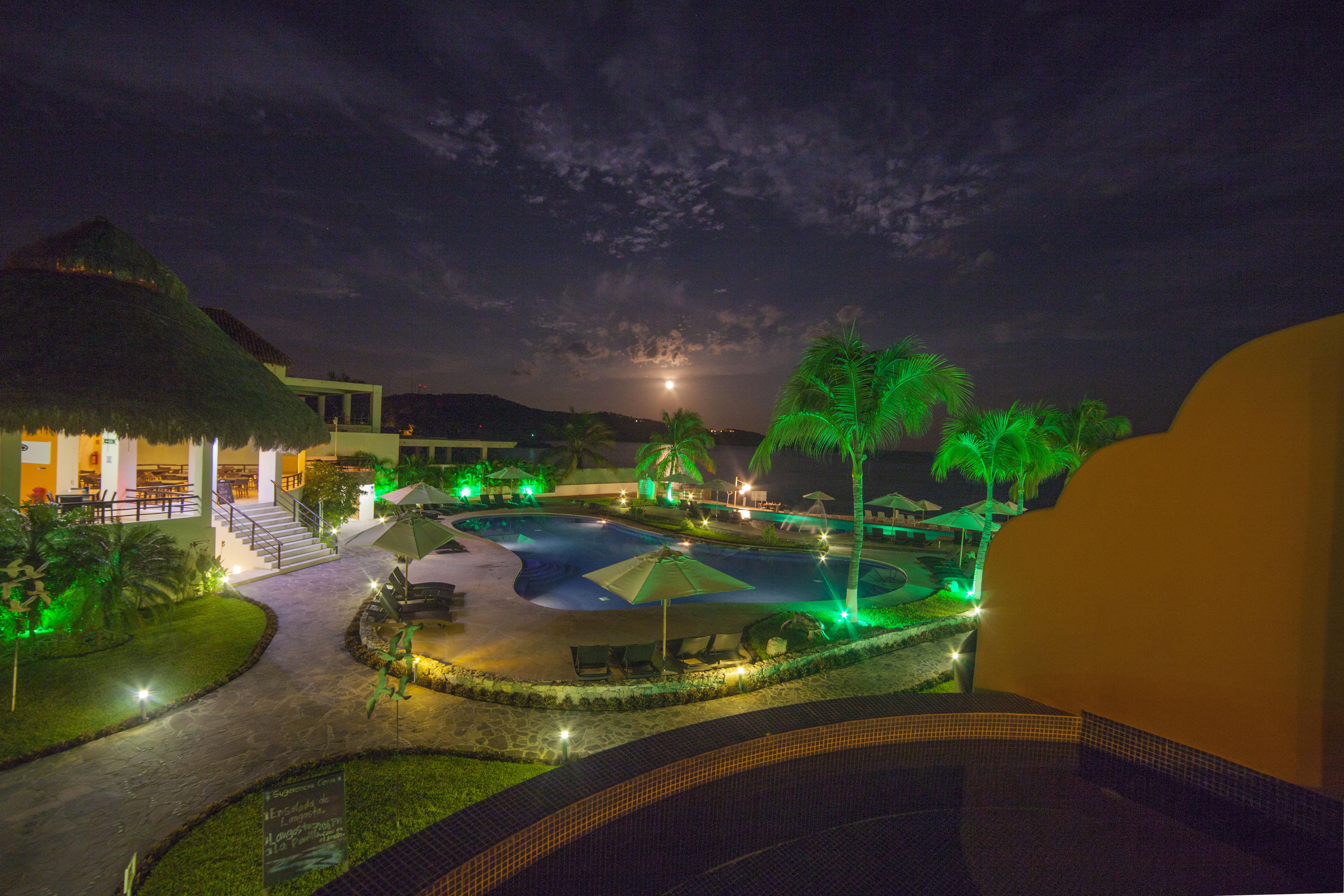 Готель Quinta Bella Huatulco Екстер'єр фото